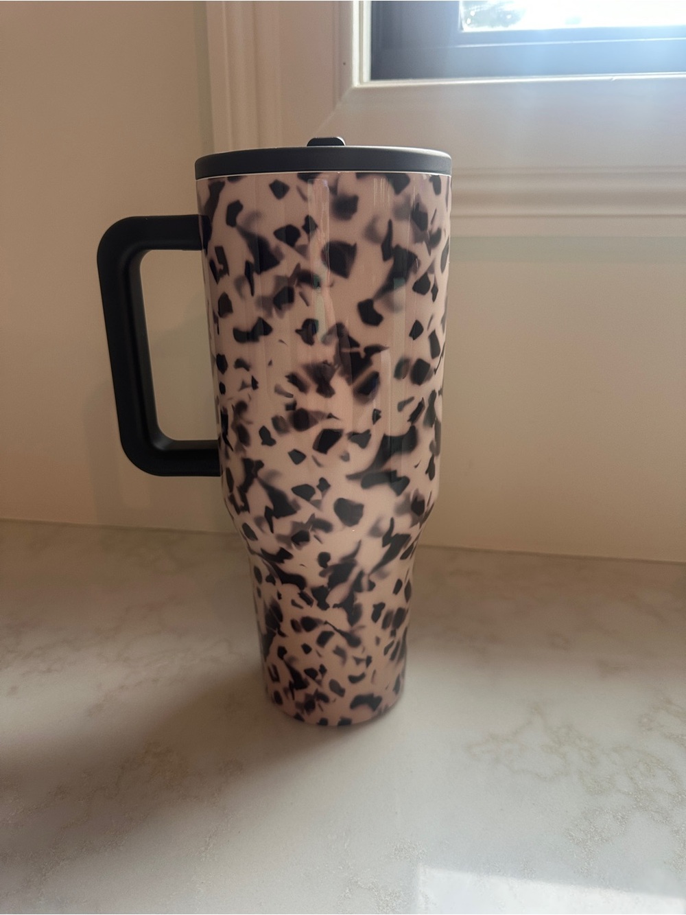 Hydrojug 40 oz blonde tortoise